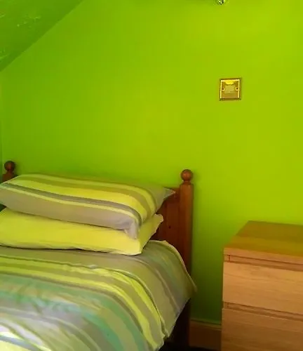 Swan Lake Bed & Breakfast Edinburg