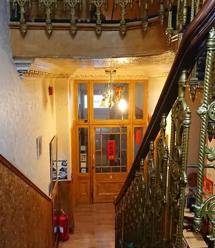 Swan Lake Bed & Breakfast