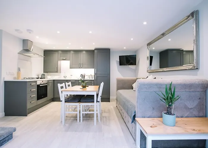 Garfield 4* Edinburgh