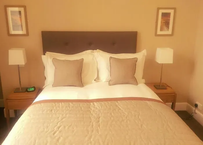 Fountain Court - Royal Garden 爱丁堡