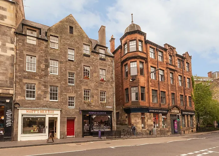 Castle 1 Old Town Apartment