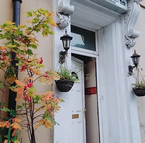 Bed & Breakfast Swan Lake 3*