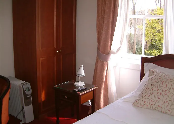 Terrace Hotel 2*