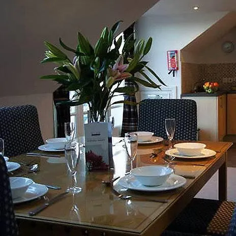 Fountain Court - Royal Garden 4* 爱丁堡