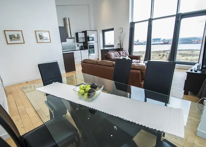 Ocean Serviced 爱丁堡