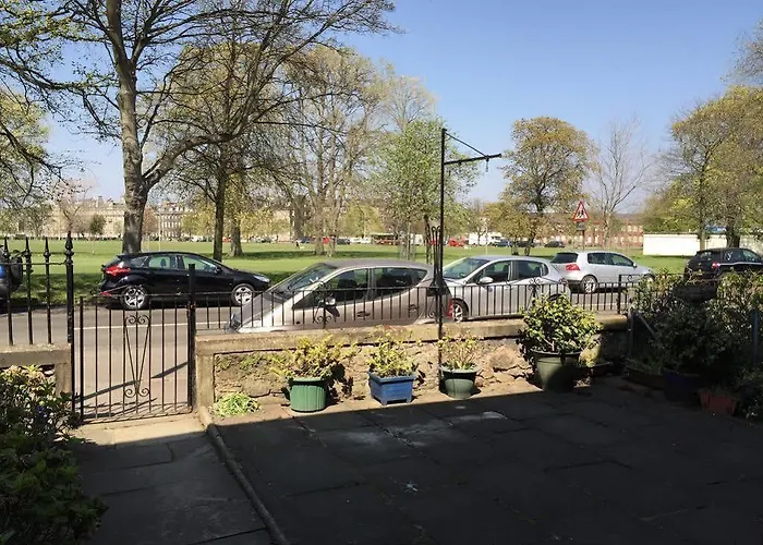 Hermitage فندق مبيت وإفطار إدنبرة