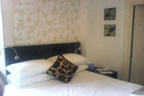 Victoria Park House * إدنبرة