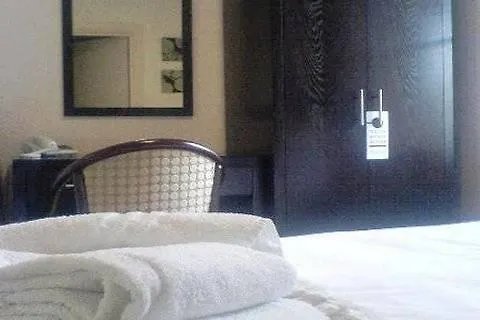 Victoria Park House بيت شباب