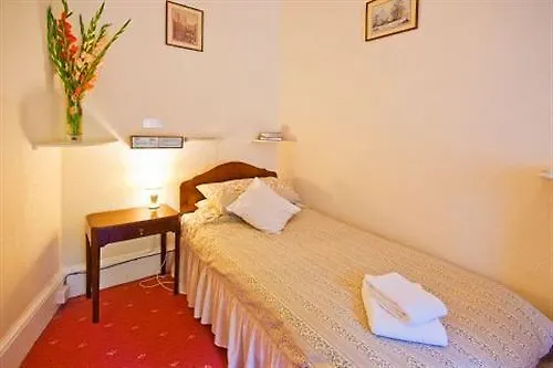 Halcyon House 3* Edinburg