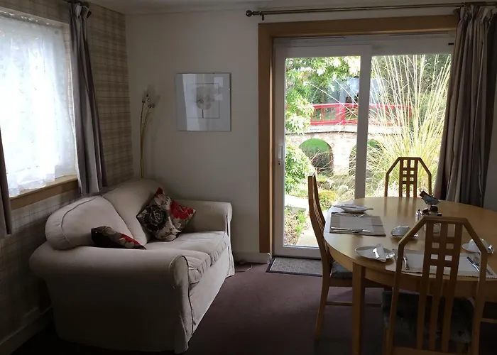 Ingleneuk Bed & Breakfast 3*