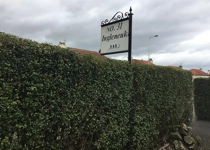 Ingleneuk Bed & Breakfast 3*