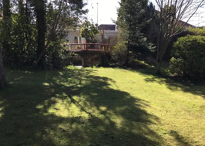 Ingleneuk Bed & Breakfast 3*