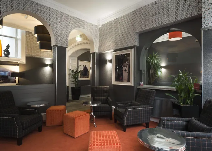 Fountain Court - Royal Garden 爱丁堡