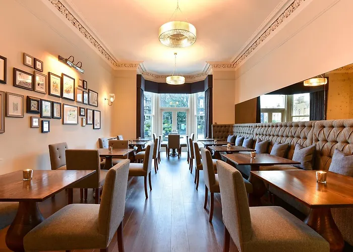 Otel The Roseate - Small Luxury Of The World