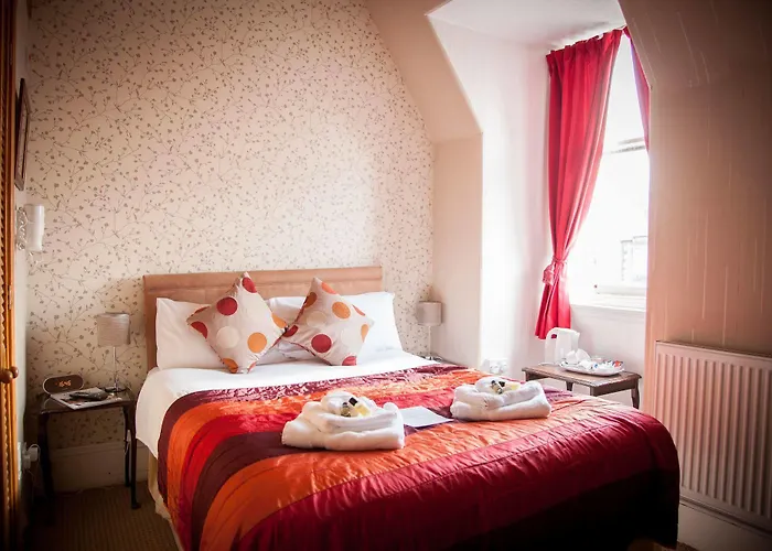 Pensionat Alba Hills 3*