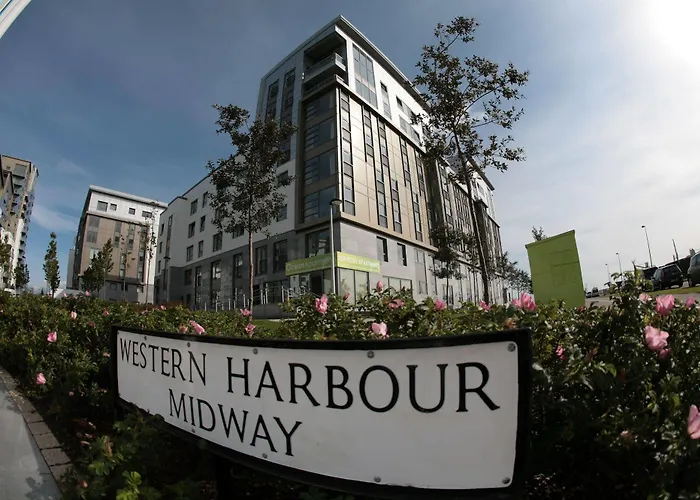 Ocean Serviced מלון דירות 4*