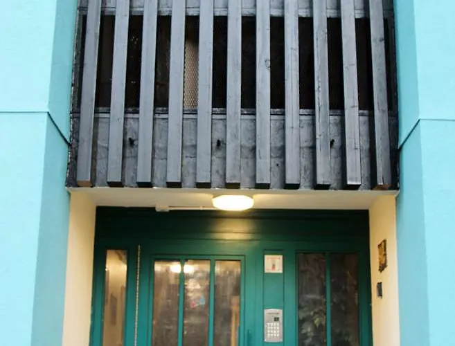 Hotell Tony Asga - Aishasakina