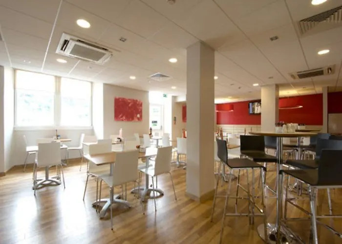 Travelodge Cameron Toll