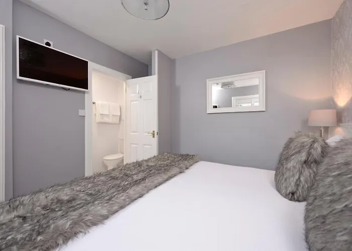 Alpha Bed & Breakfast