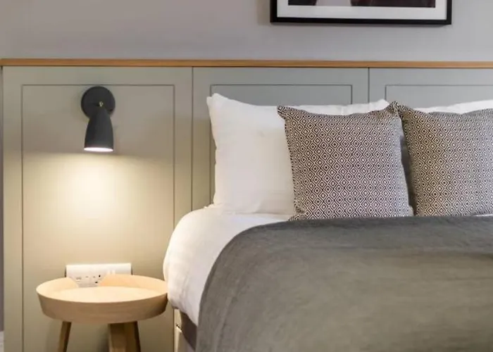 Apartament Joivy Luxurious Near Haymarket Station Edynburg