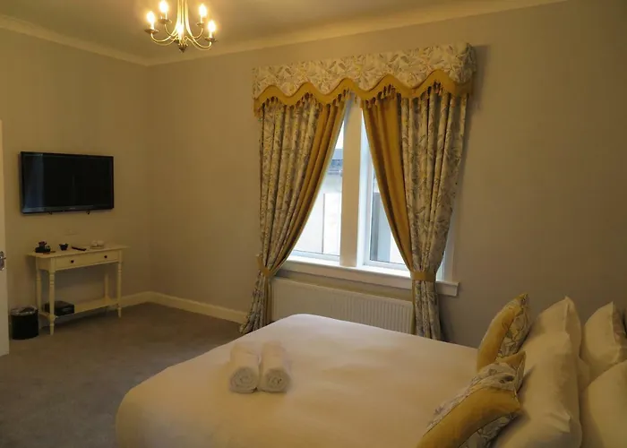 Bed & Breakfast Craigievar 3*