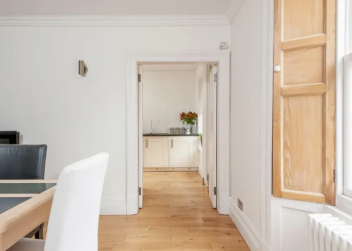 The Lochside House Holiday home Edinburgh