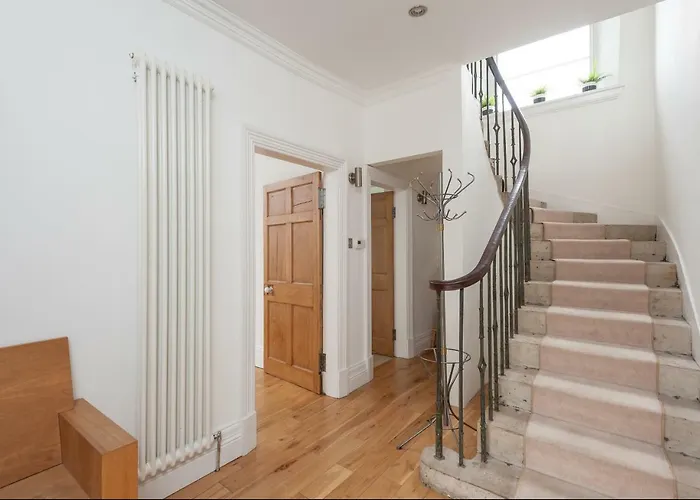 Holiday home The Lochside House