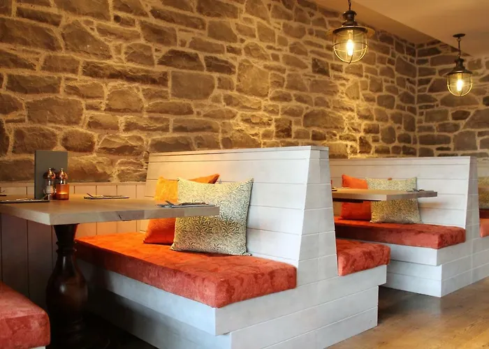 The Raeburn Hotel 4*