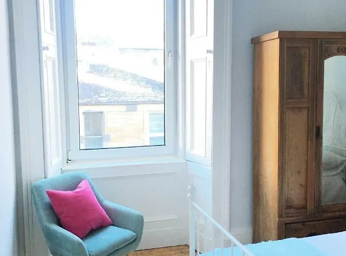 Historic 1890s Turned Relaxing Retreat * Edinburgh