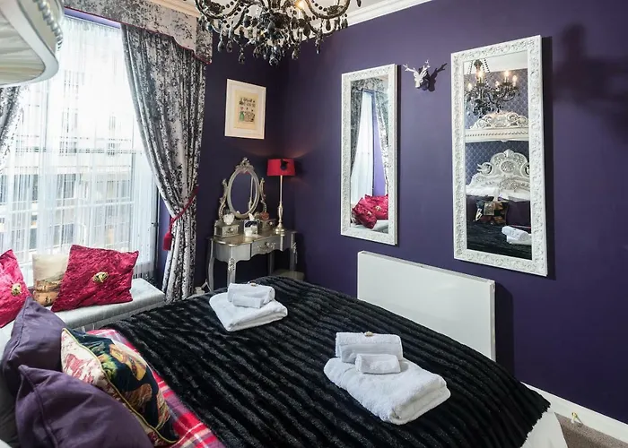 The Bonnie Bide Awa' Apartment
