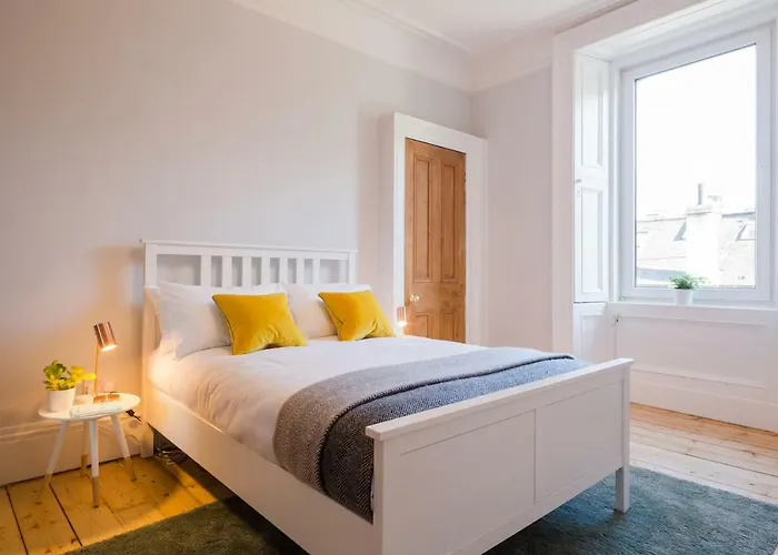 Apartment Historic 1890s Turned Relaxing Retreat *