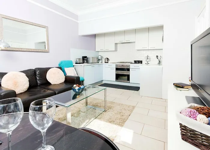 Апартаменты Near Centre Luxury Эдинбург