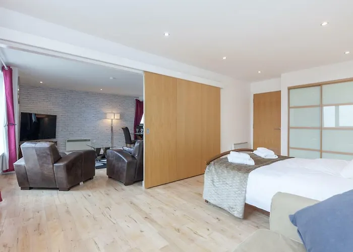 Stylish Penthouse 公寓 爱丁堡