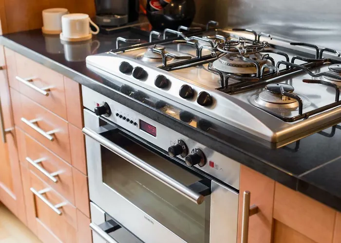 The Park At Holyrood * Edinburgh