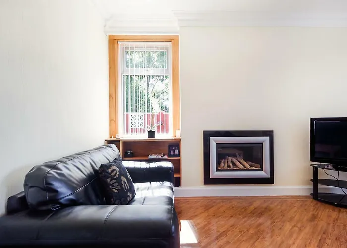 Wee White House Bed & Breakfast