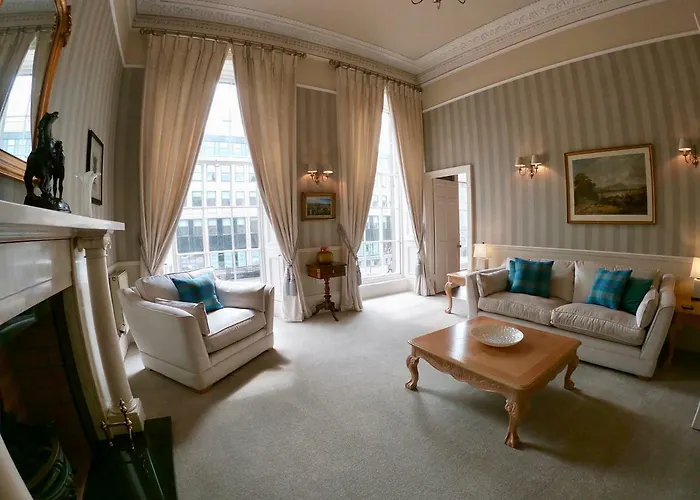 Escape To @ Albyn Place * Edinburgh