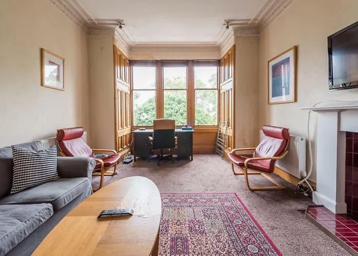 3 Bed Overlooking Meadows Park Lägenhet Edinburg