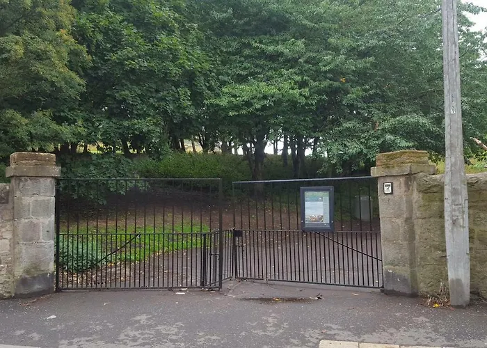 Appartamento Holyrood Park *