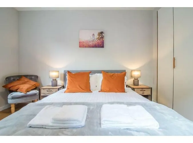 アパート And Stylish One Bedroom エディンバラ