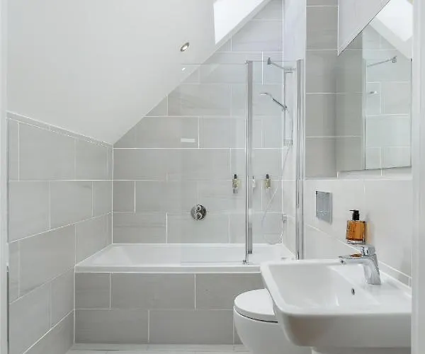 Apartment Destiny Scotland - Royal Mile *