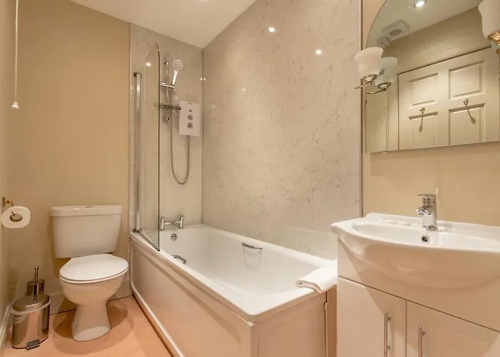 Queen Street Two Edinburgh