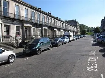 Lantern Πανσιόν 3*