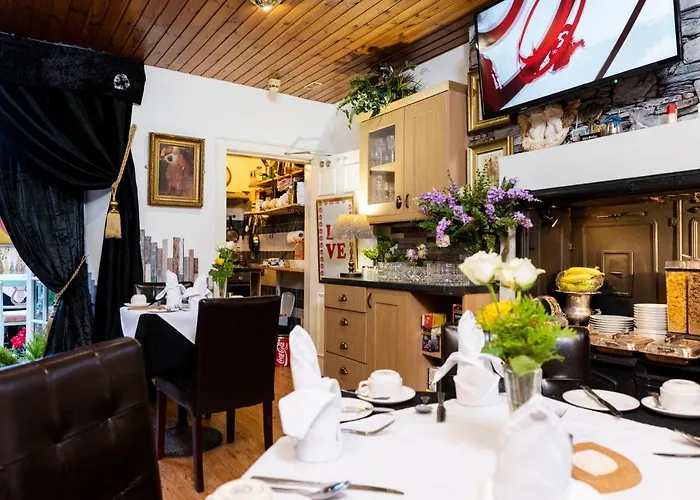 Konukevi Claremont 3*