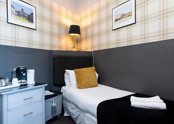 Konukevi Claremont Edinburgh