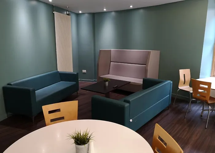 Edinburgh Central Accommodation *