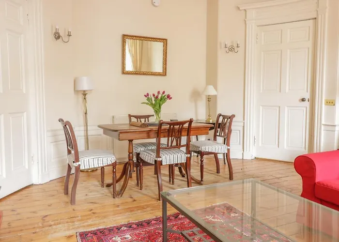 Lejlighed 3 Lynedoch Place