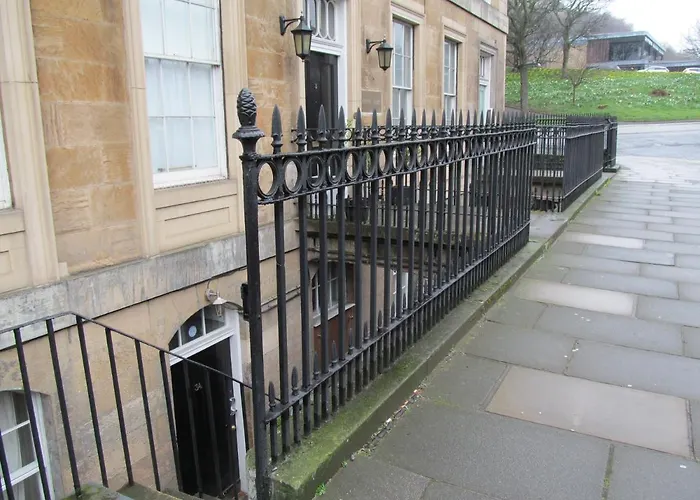 Πανσιόν Lantern 3*