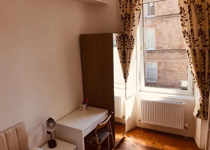 Centre Escape With Private Garden * Edimburgo