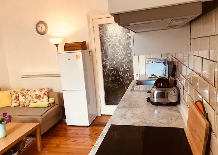 Centre Escape With Private Garden * Edimburgo