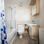 Lochend Serviced